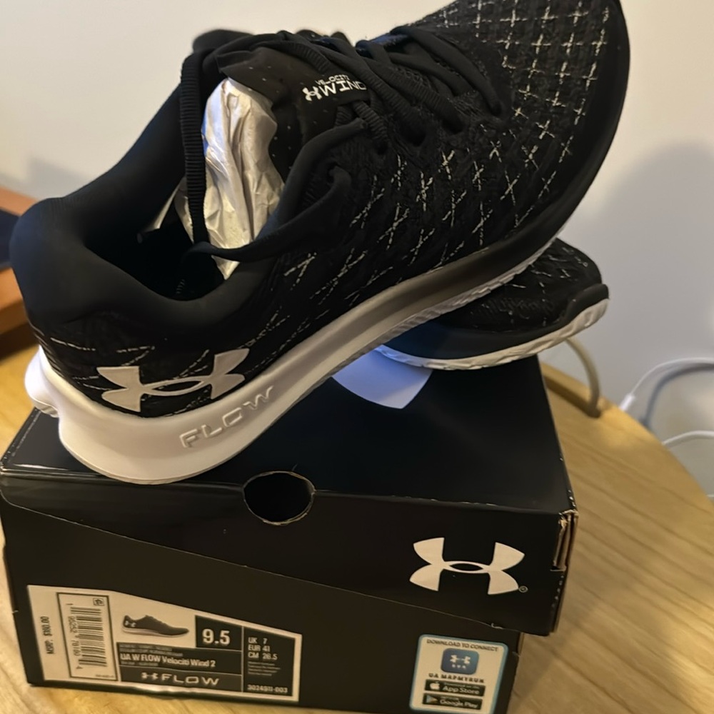 Brand new UA women’s flow sneakers! never worn, shipping with original box!